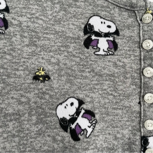 American Eagle “Vampire Snoopy Woodstock” Peanuts Print Henley Lounge Romper M - Picture 8 of 15